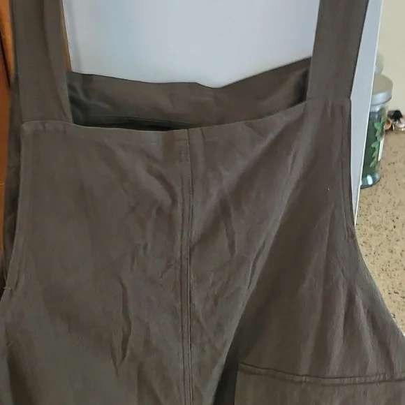 NWOT Linen Style Olive Green Overalls Jumpsuit - Picture 11 of 12